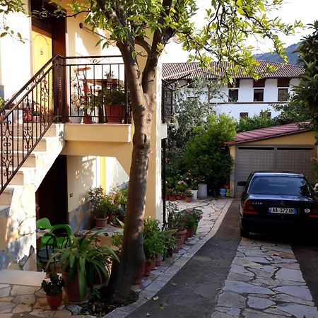 Villa Garden Берат Экстерьер фото